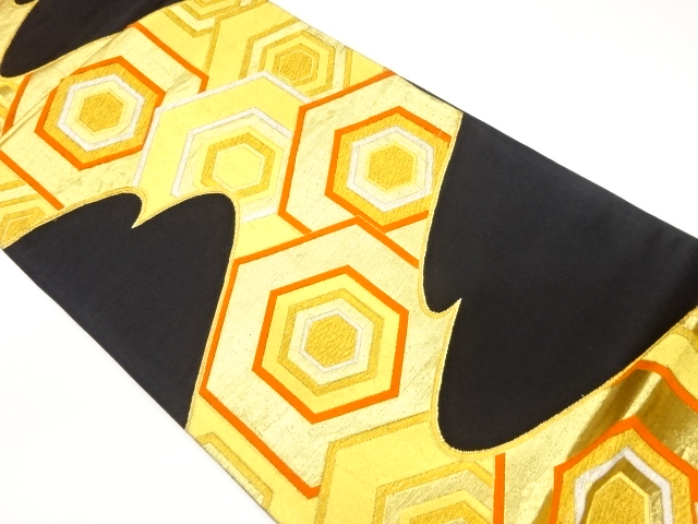 子持ち亀甲にヱ霞模様織出し袋帯